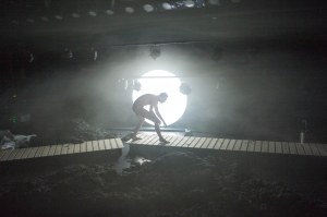 URAUFFÜHRUNG DER ZORN DER WÄLDER - VON ALEXANDER EISENACH  REGIE: Marco Štorman / BÜHNE UND KOSTÜME: Anika Marquardt / MUSIK: Gordian Gleiß / LICHT: Lothar Krüger Premiere am 10. Februar  2017, WERKSTATT